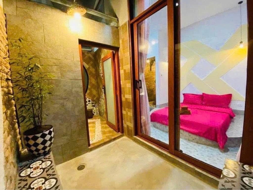 CẦN TIỀN BÁN GẤP HOMESTAY 18 PHÒNG ĐƯỜNG HOÀNG HOA THÁM, ĐÀ LẠT 481m2 GIÁ 17 TỶ 4