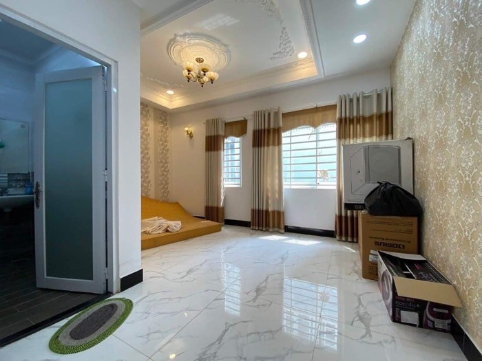 Bán nhà Nguyễn Thị Tần 5x25 đẹp 4 tầng chỉ 12 tỷ 8 3