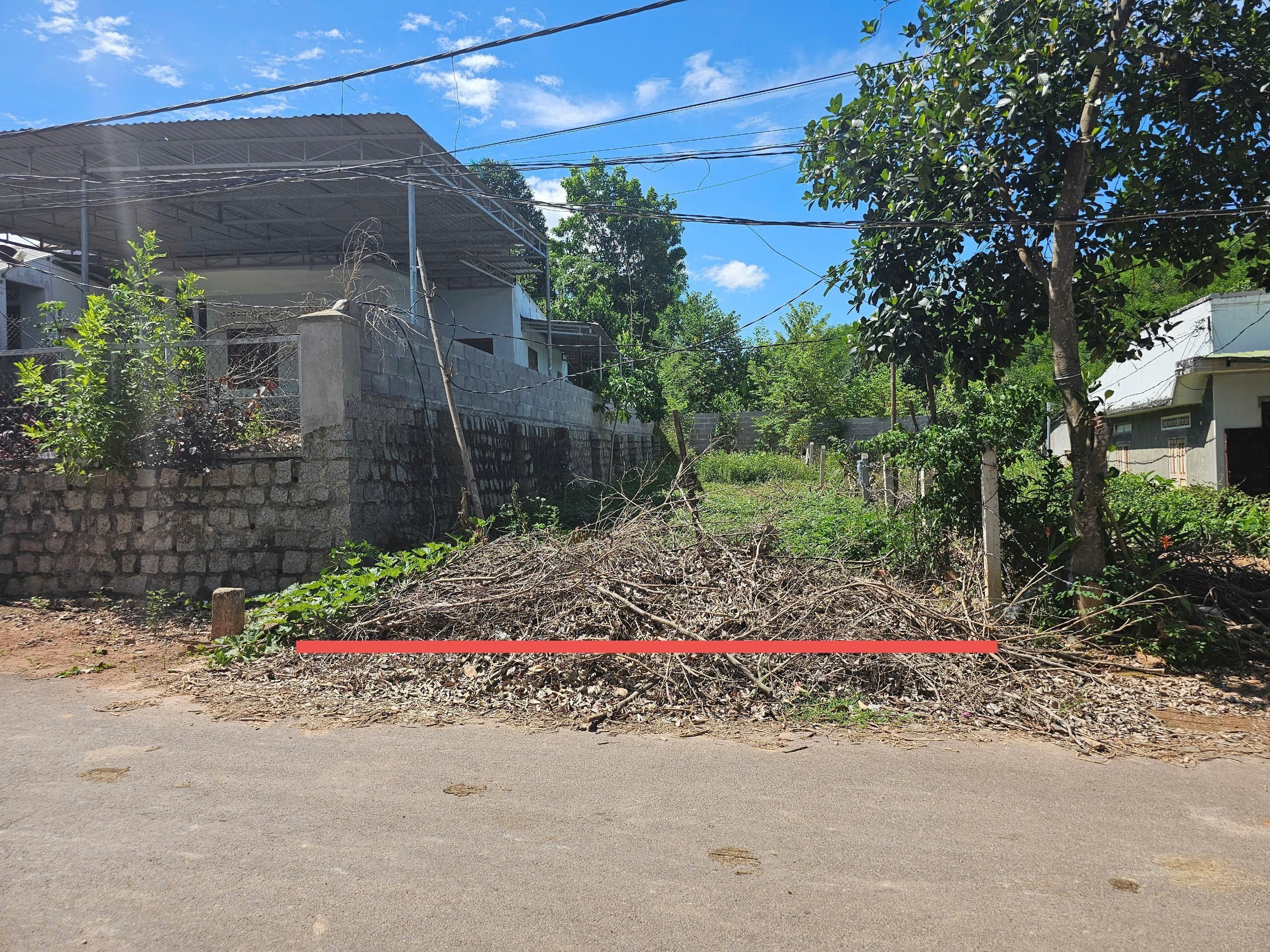Bán đất Diên Xuân thôn Xuân Trung mặt tiền đường nhựa QH 16m - đường vào hồ Đồng Mộc 2