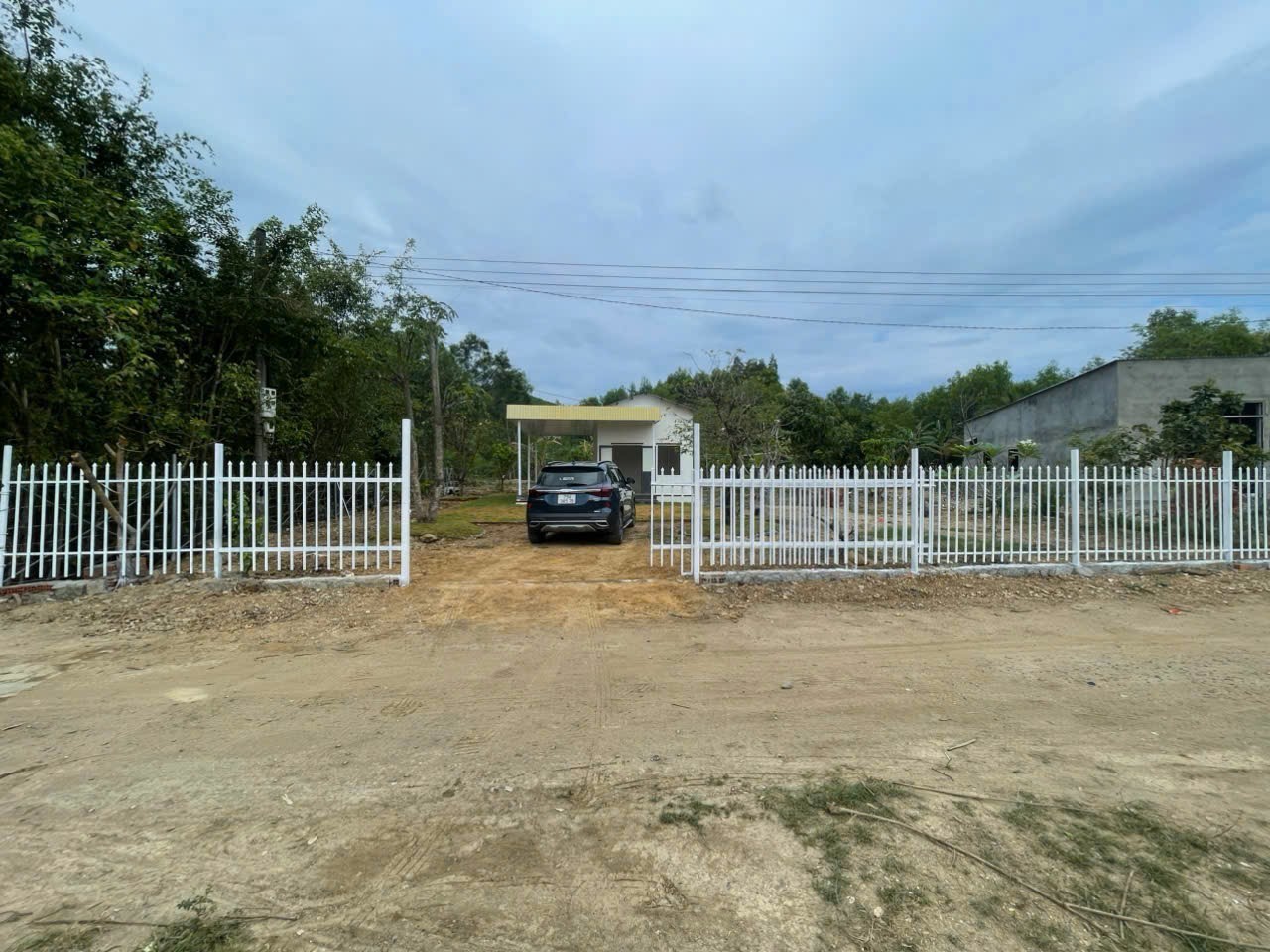 Bán căn nhà vườn Diên Đồng trong khu dân cư đông đúc - đường thông ngay sau lưng nhà văn hoá thôn