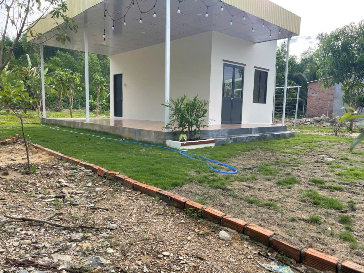 Bán căn nhà vườn Diên Đồng trong khu dân cư đông đúc - đường thông ngay sau lưng nhà văn hoá thôn 14