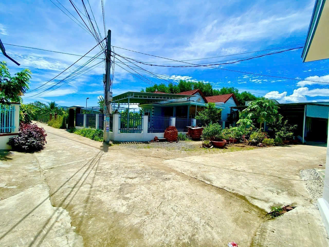 Bán đất Diên Hoà thôn Bình Khánh ngay trung tâm khu dân cư 4