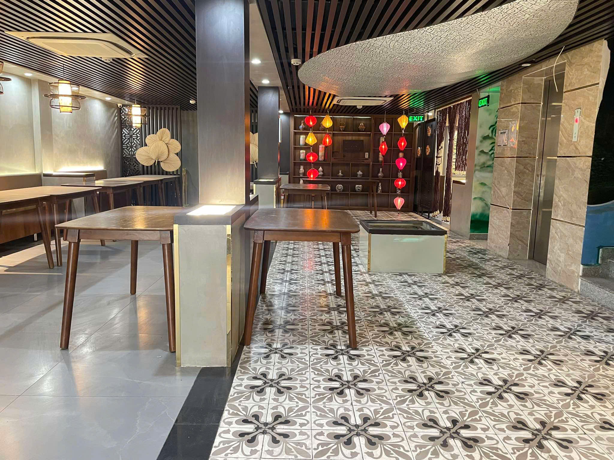 TOÀ NHÀ VĂN PHÒNG 1 HẦM 7 TẦNG 1200m2 SÀN – TRUNG TÂM QUẬN 10 – ĐƯỜNG SƯ VẠN HẠNH 14