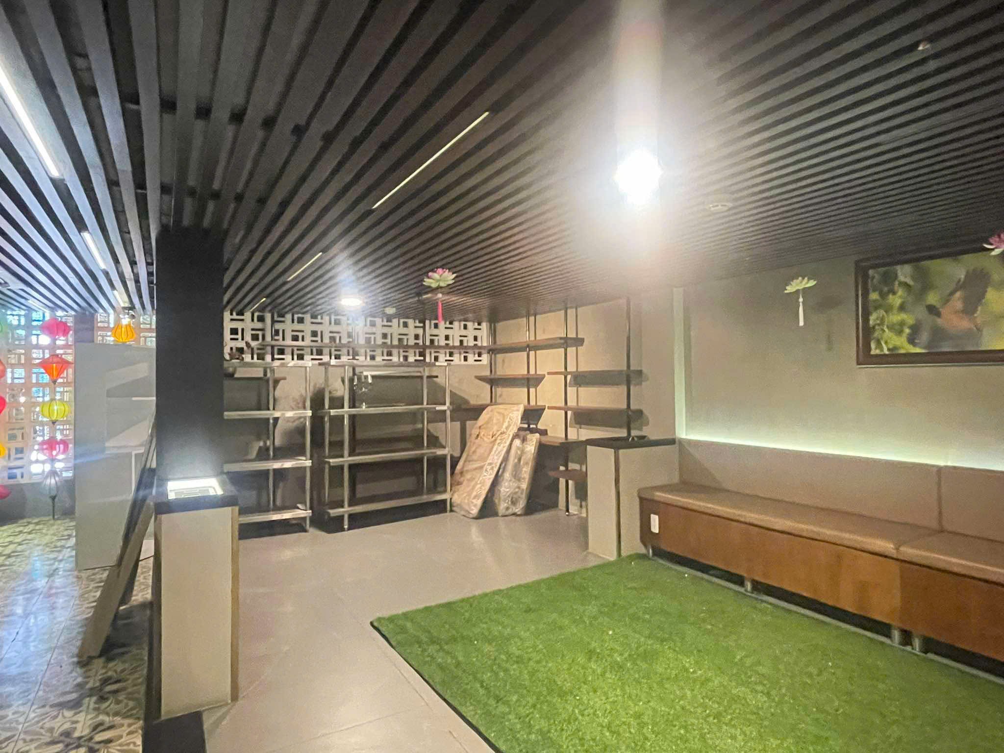 TOÀ NHÀ VĂN PHÒNG 1 HẦM 7 TẦNG 1200m2 SÀN – TRUNG TÂM QUẬN 10 – ĐƯỜNG SƯ VẠN HẠNH 13