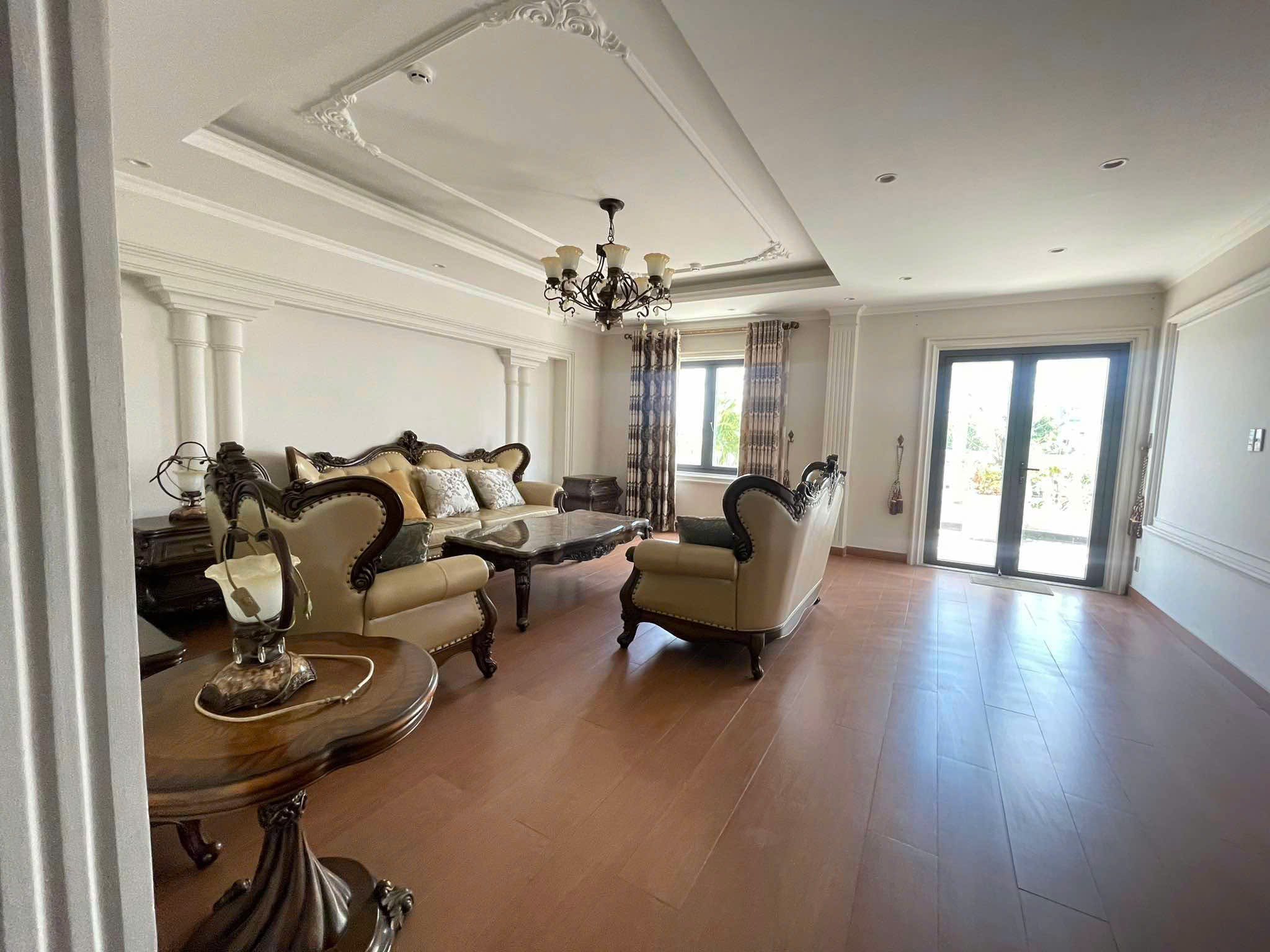 TOÀ NHÀ VĂN PHÒNG 1 HẦM 7 TẦNG 1200m2 SÀN – TRUNG TÂM QUẬN 10 – ĐƯỜNG SƯ VẠN HẠNH 8
