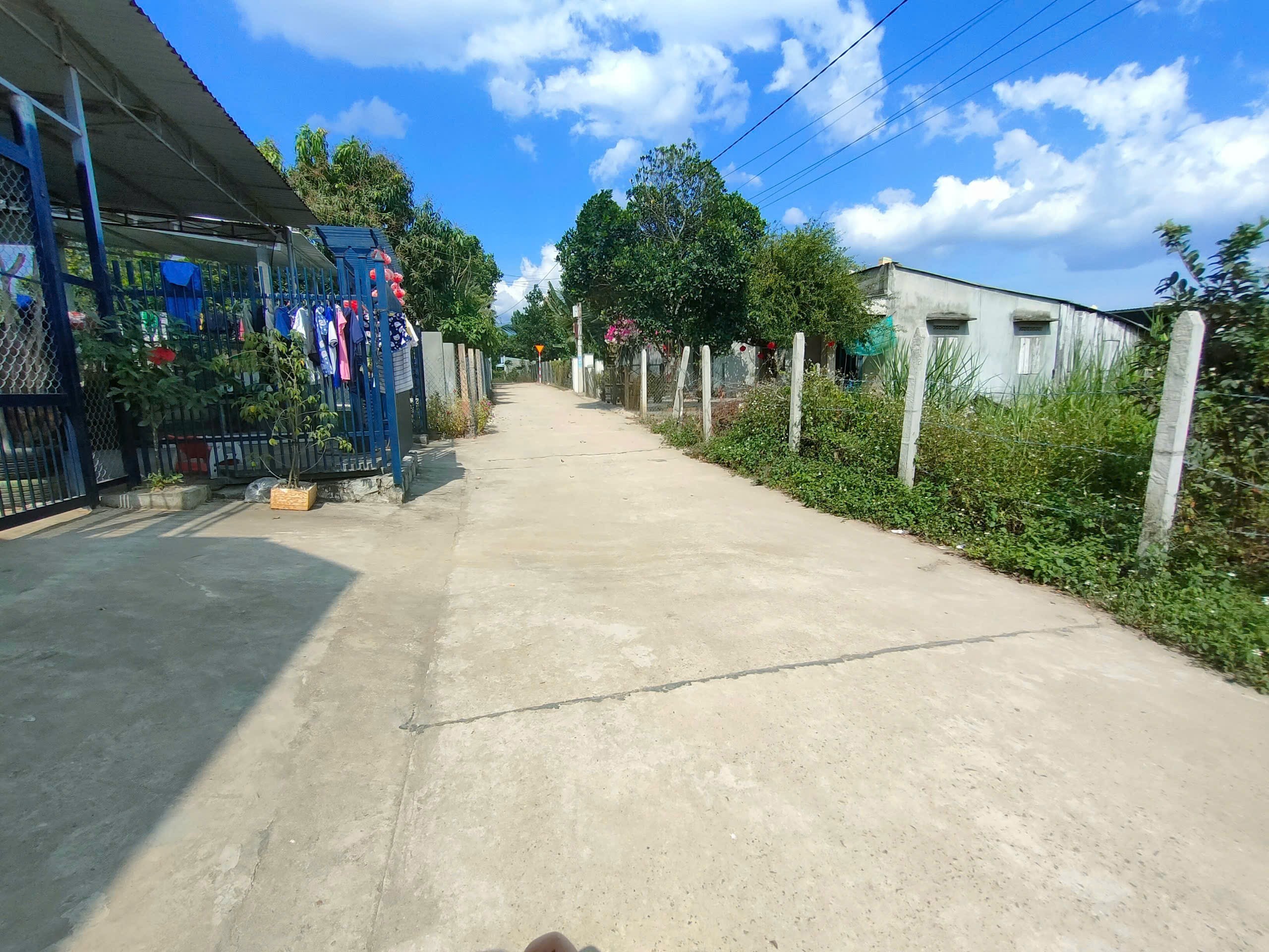 Bán đất Diên Xuân giá rẻ ngay trung tâm khu bàn cờ dân cư thôn Xuân Nam 5