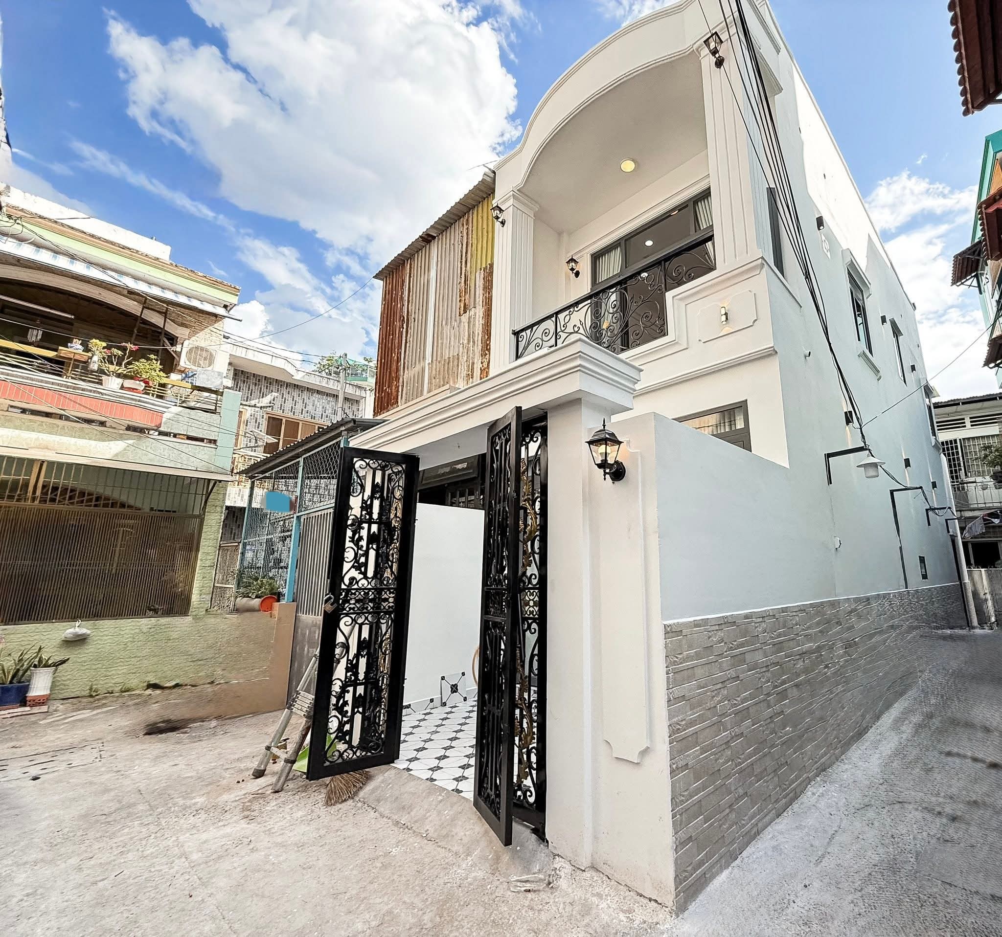 NHÀ ĐẸP VŨ TÙNG 52m2 (3.7×14) FULL NỘI THẤT - 2 TẦNG - 3PN 4WC - SỔ VUÔNG A4