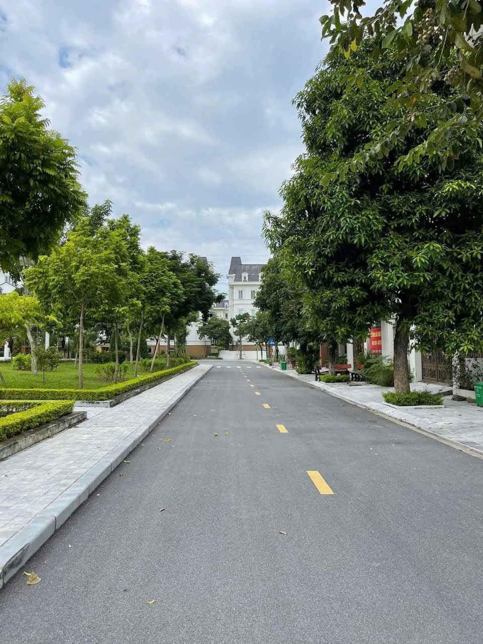 Cần bán Biệt thự dự án Khu đô thị mới Lideco - Bắc Quốc lộ 32, Diện tích 308m², Giá Thương lượng 4