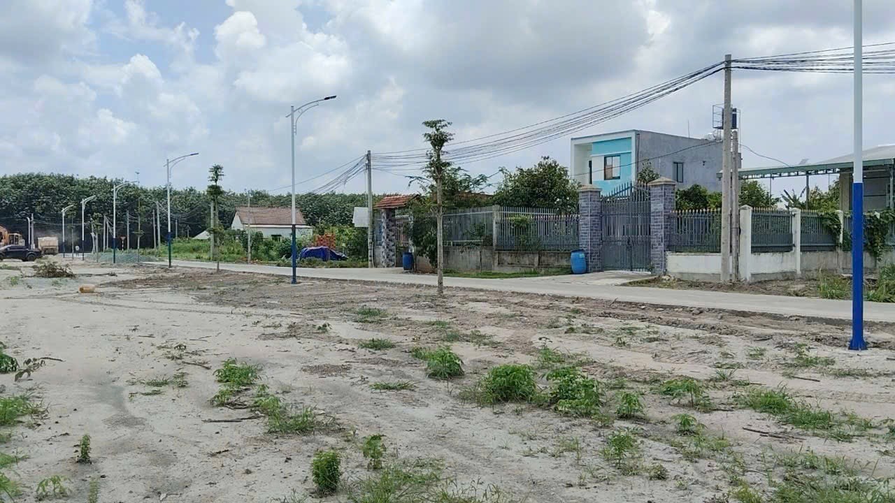 Cần bán Đất đường Quốc Lộ 13, Xã Minh Hưng, Diện tích 145m², Giá Thương lượng 3