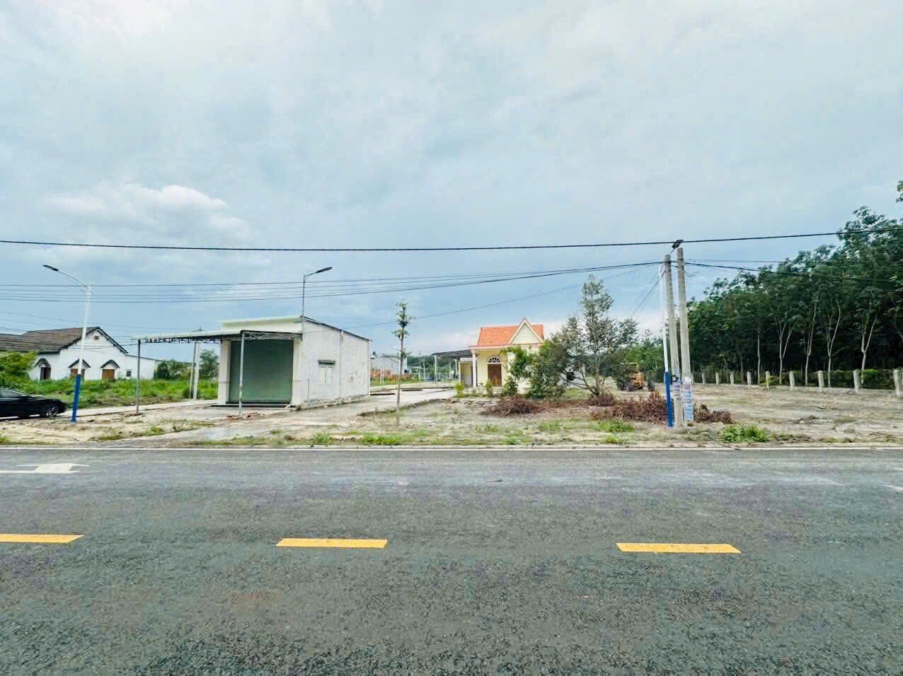 Cần bán Đất đường Quốc Lộ 13, Xã Minh Hưng, Diện tích 145m², Giá Thương lượng 4