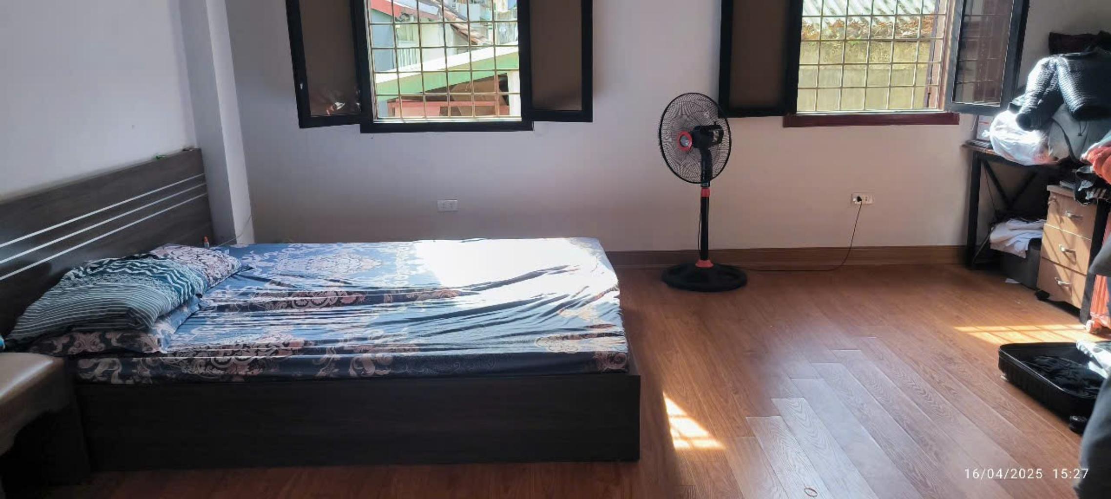 Bán nhà Nguyễn Thái Học, Ba Đình, 31m2, 4 tầng, Mt 5.1m, chỉ 11 tỷ 2