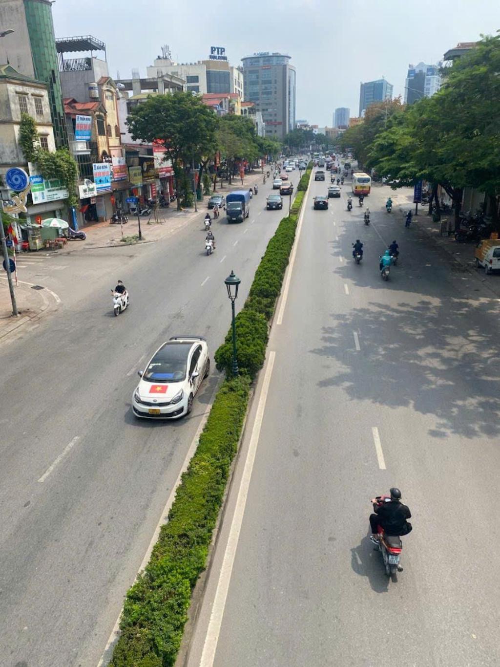MẶT PHỐ NGUYỄN VĂN CỪ 25 tỷ 65m HAI MẶT TIỀN KINH DOANH ĐỈNH,LONG BIÊN 2