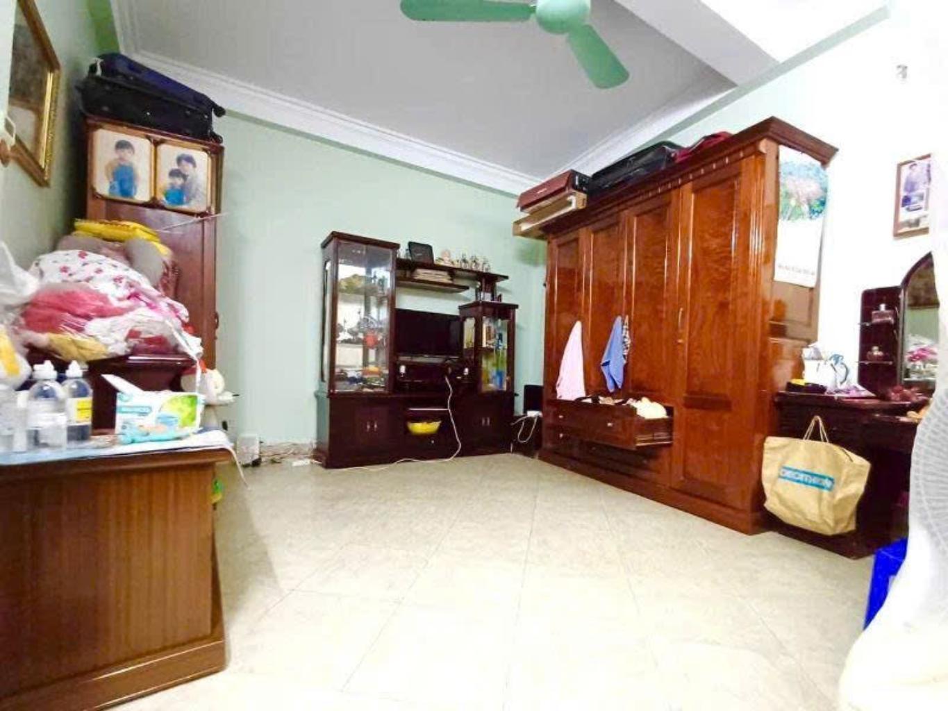 Bán nhà Phan Kế Bính, Ba Đình, phân lô, 35m2, 5 tầng, Mt 5.8m, chỉ 9.1 tỷ 3
