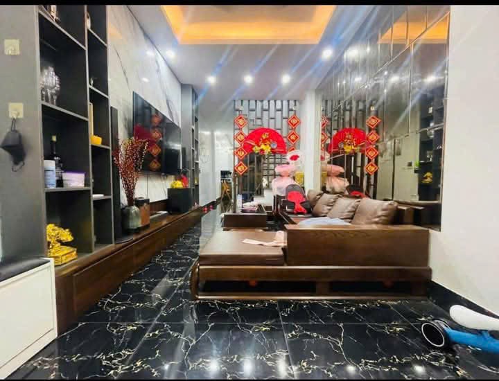 Hơn 6 tỷ nhà mặt phố Tả Thanh Oai ô tô tránh cạnh chợ 65m2x4T. Lh 0989626116