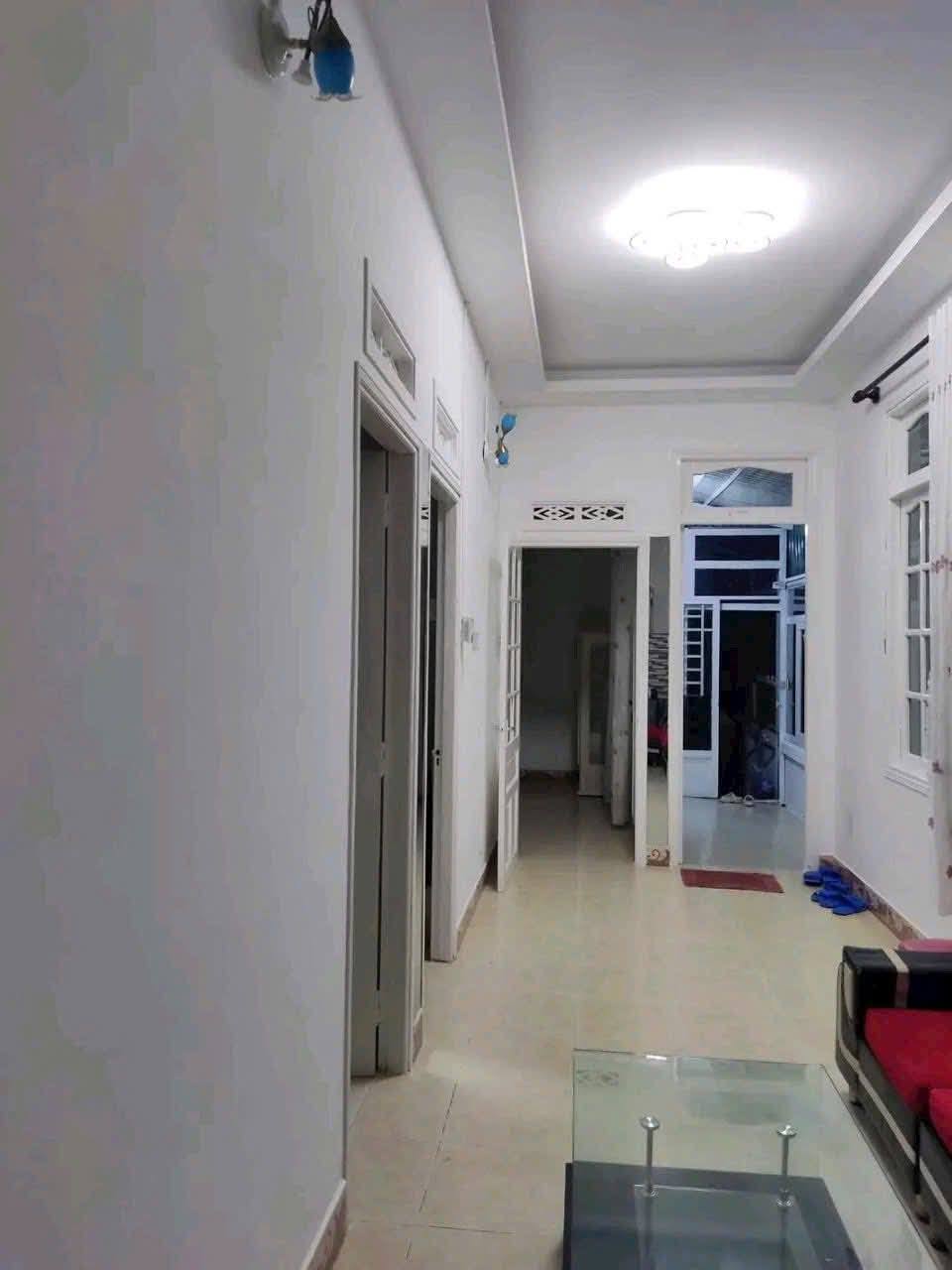 Cần Bán Gấp Nhà Sổ Hồng Riêng Xây Dựng chỉ 3,2 tỷ gần Chợ Số 6 Đà Lạt 2