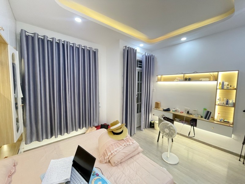 Bán nhà đẹp 4 tầng Nguyễn Văn Quỳ, Quận 7, 36m2 (4.5x8) chỉ 4.99 tỷ 4