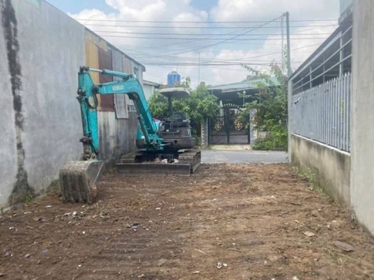 Cần bán Đất đường Quốc Lộ 50, Xã Bình Đông, Diện tích 100m², Giá Thương lượng