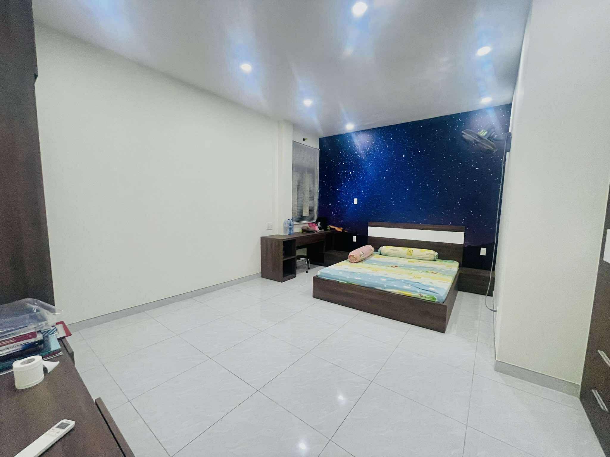NHÀ LÊ QUANG ĐỊNH 4 TẦNG 135m2 NỞ HẬU, 7 PN ĐANG CHO THUÊ - GIÁ 19.9 TỶ 15