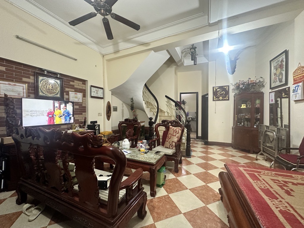 BÁN NHÀ NGỌC LÂM 21 tỷ 91m MẶT TIỀN 6m NGÕ Ô TÔ ĐỖ CỬA,KINH DOANH,LONG BIÊN 4