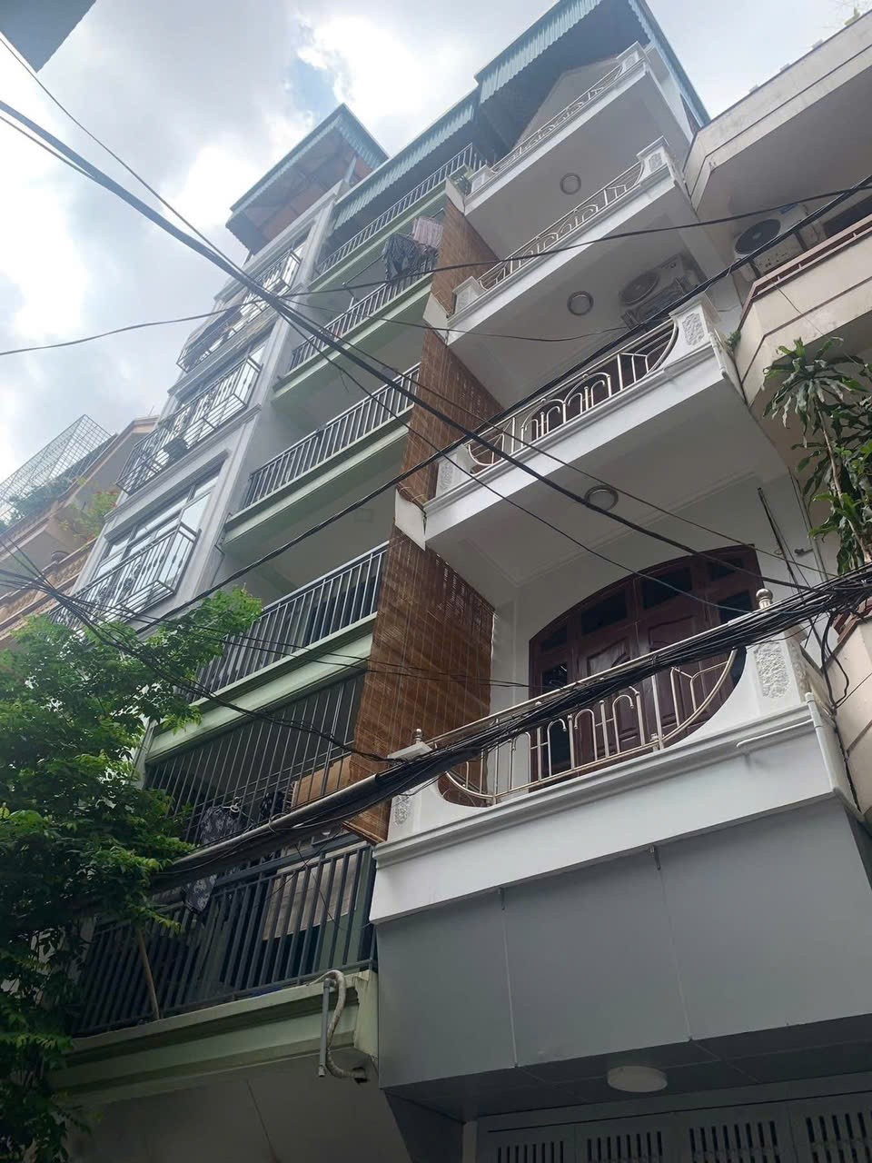 TRẦN QUÝ KIÊN, PHÂN LÔ, VỈA HÈ KINH DOANH SẦM UẤT, THOÁNG TRƯỚC SAU, MUA LÀ LÃI 2