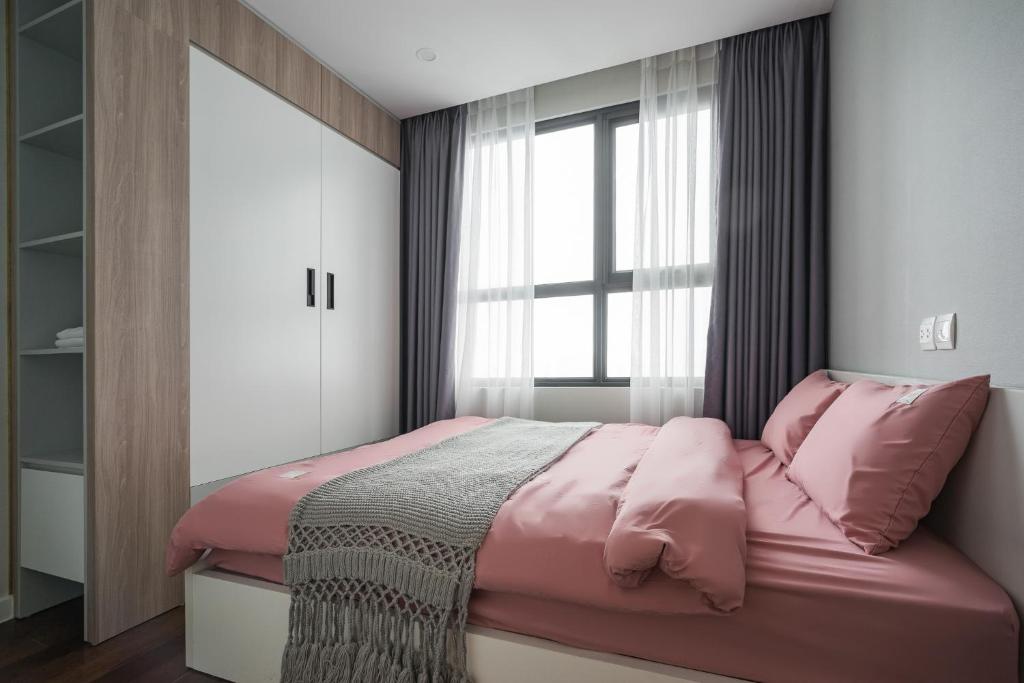 7.x tỷ BAO PHÍ cho căn 2PN Vinhomes D'Capitale VIEW HỒ 2