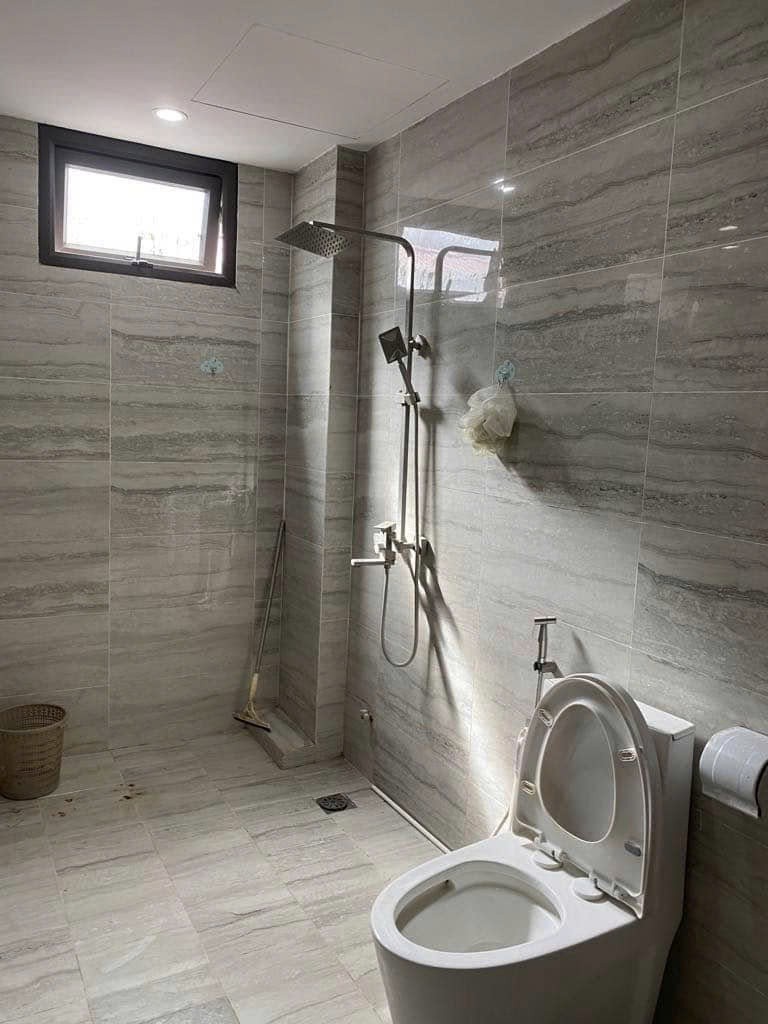 Nhà mình cho thuê nhà mới, căn góc, Thái Hà; vỉa hè 115m2* 5T- 45 Tr 3