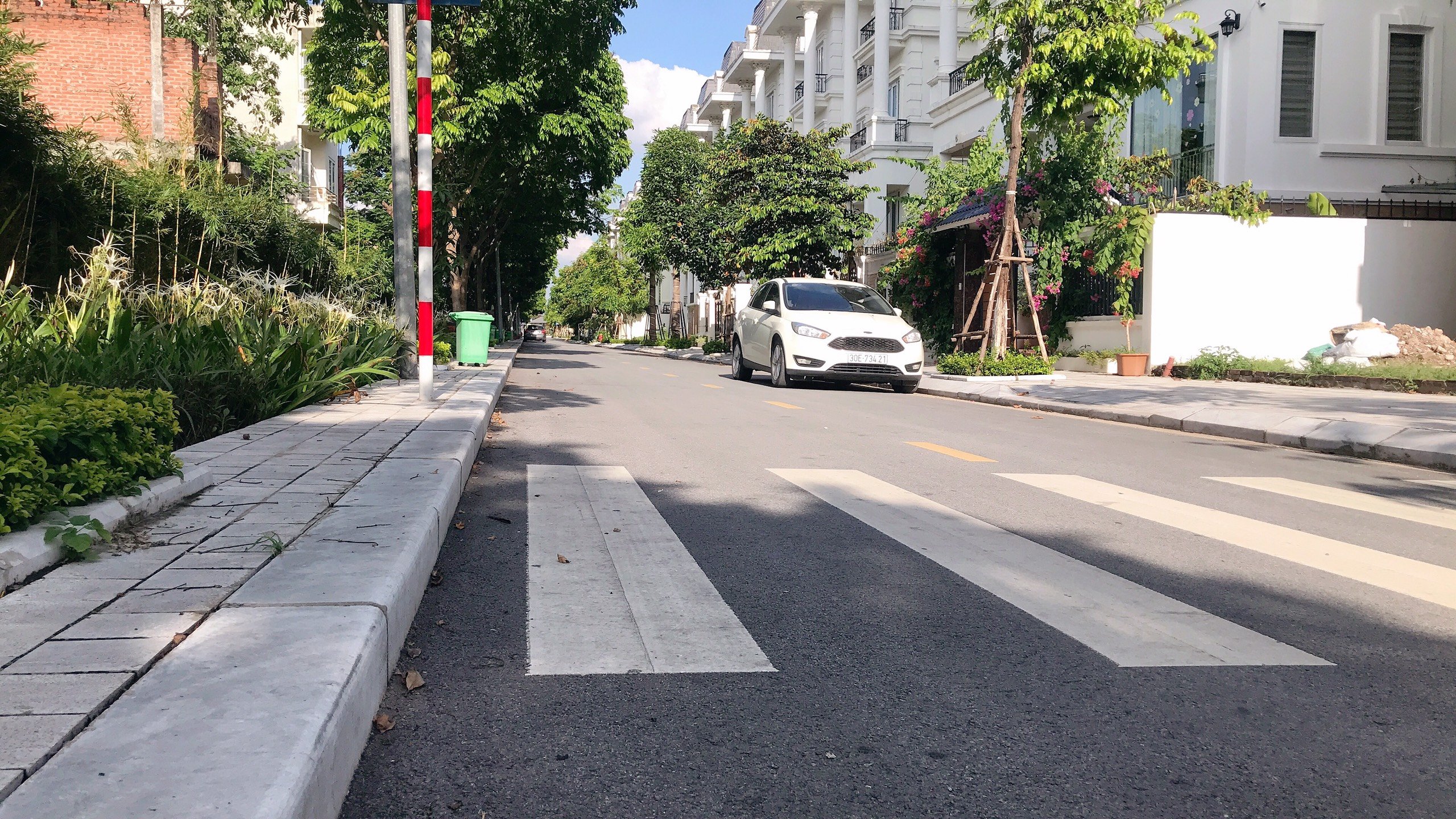 BÁN BIỆT THỰ SHOPHOUSE NV3 MẶT ĐƯỜNG 31M TẠI KĐT LIDECO 3