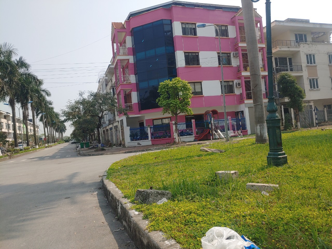 CẦN BÁN LIỀN KỀ 2 NHÀ HOÀN THIỆN 80M2 - KDT TÂN TÂY ĐÔ (0915458886) 2