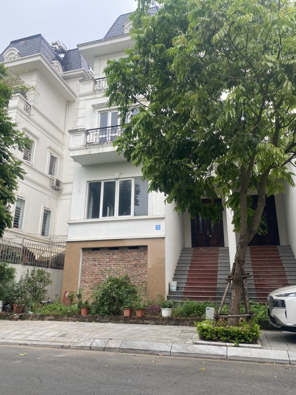CẦN BÁN BIỆT THỰ MẶT ĐƯỜNG 31M, DÃY NV5  TẠI KDT LIDECO (0915458886) 2