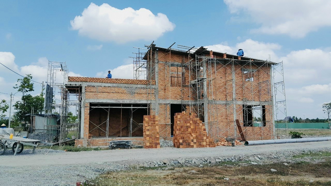 Chủ cần bán gấp 105m2 kdc LOng Cang Residence giá rẻ đầu tư 750tr