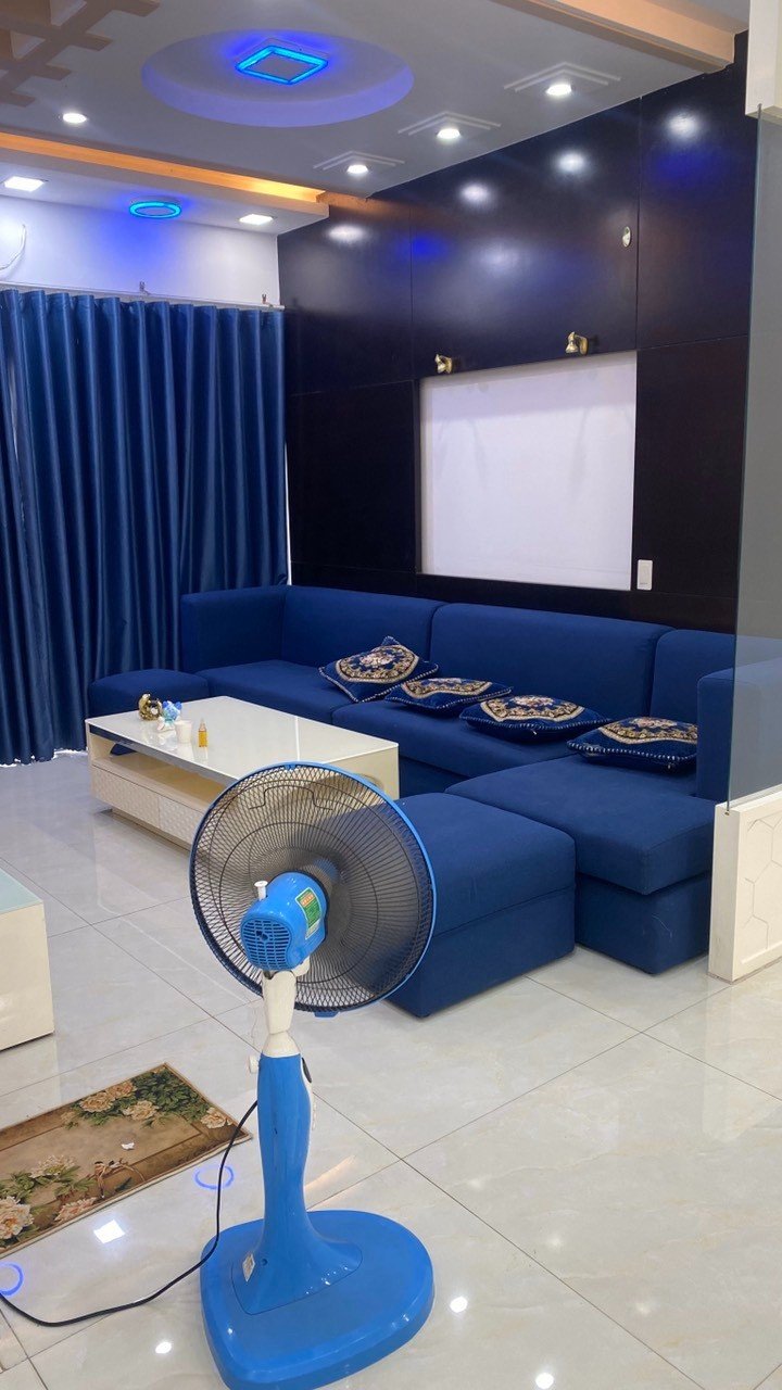Chung cư Amber Court 92m2 2PN đủ nội thất giá rẻ
