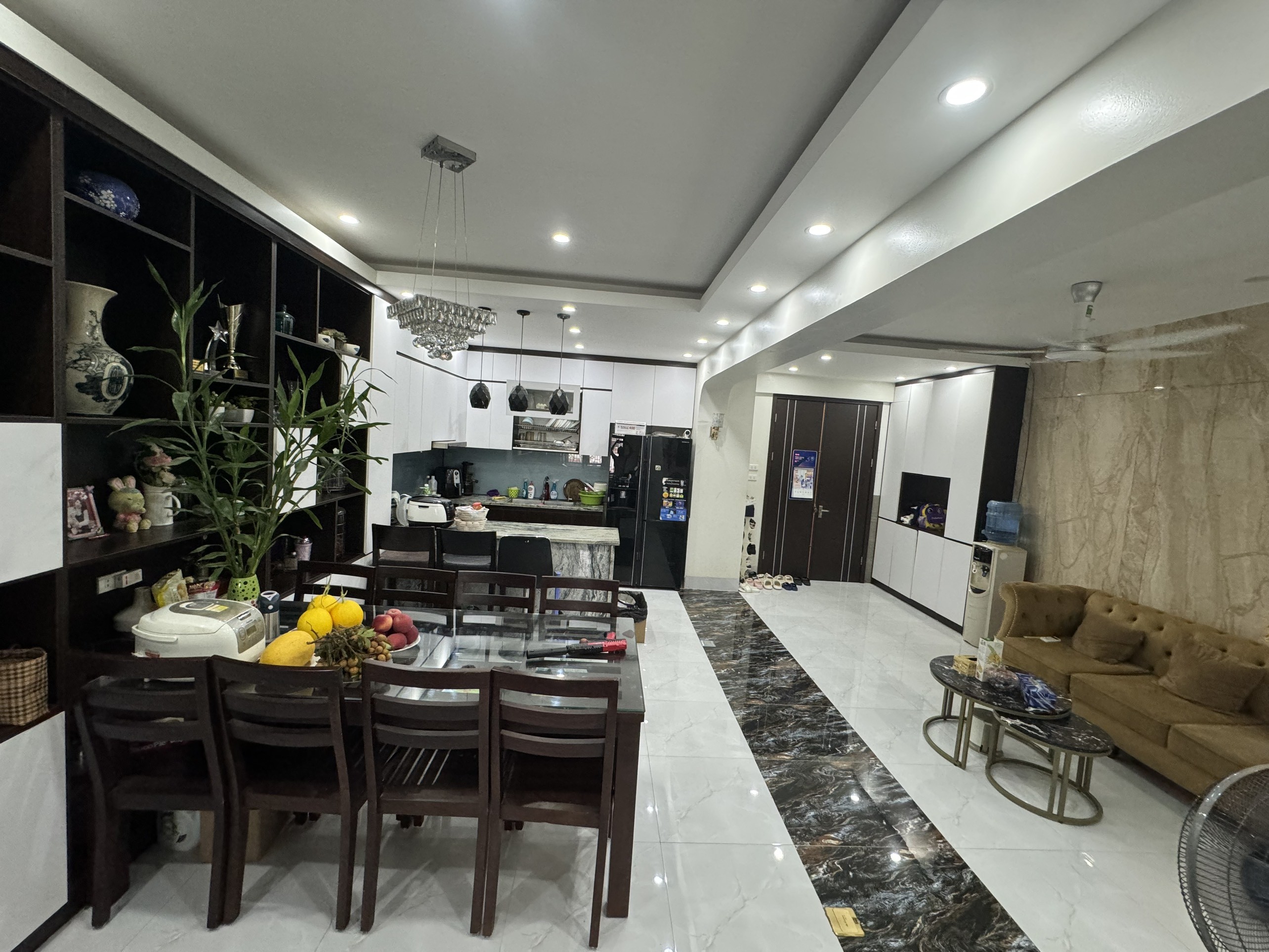 Cần bán Căn hộ chung cư dự án Khu chung cư Xuân La, Diện tích 122m², Giá Thương lượng 2