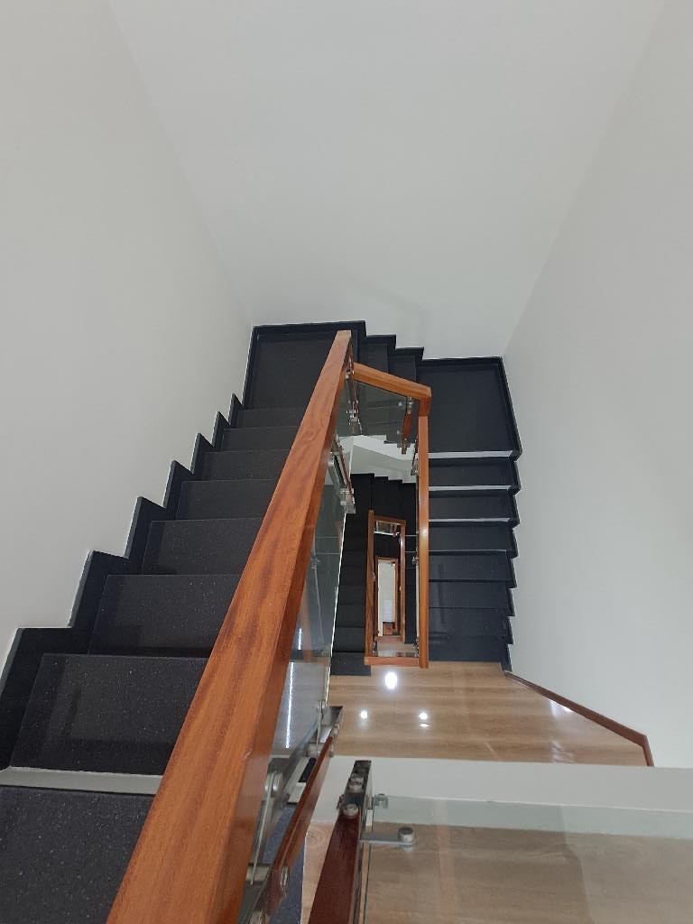 NHÀ ĐẸP HIỆP THÀNH 05 – Ô TÔ ĐẬU CỬA – 67.8M² – 4 TẦNG – CHỈ 7.1 TỶ TL 5
