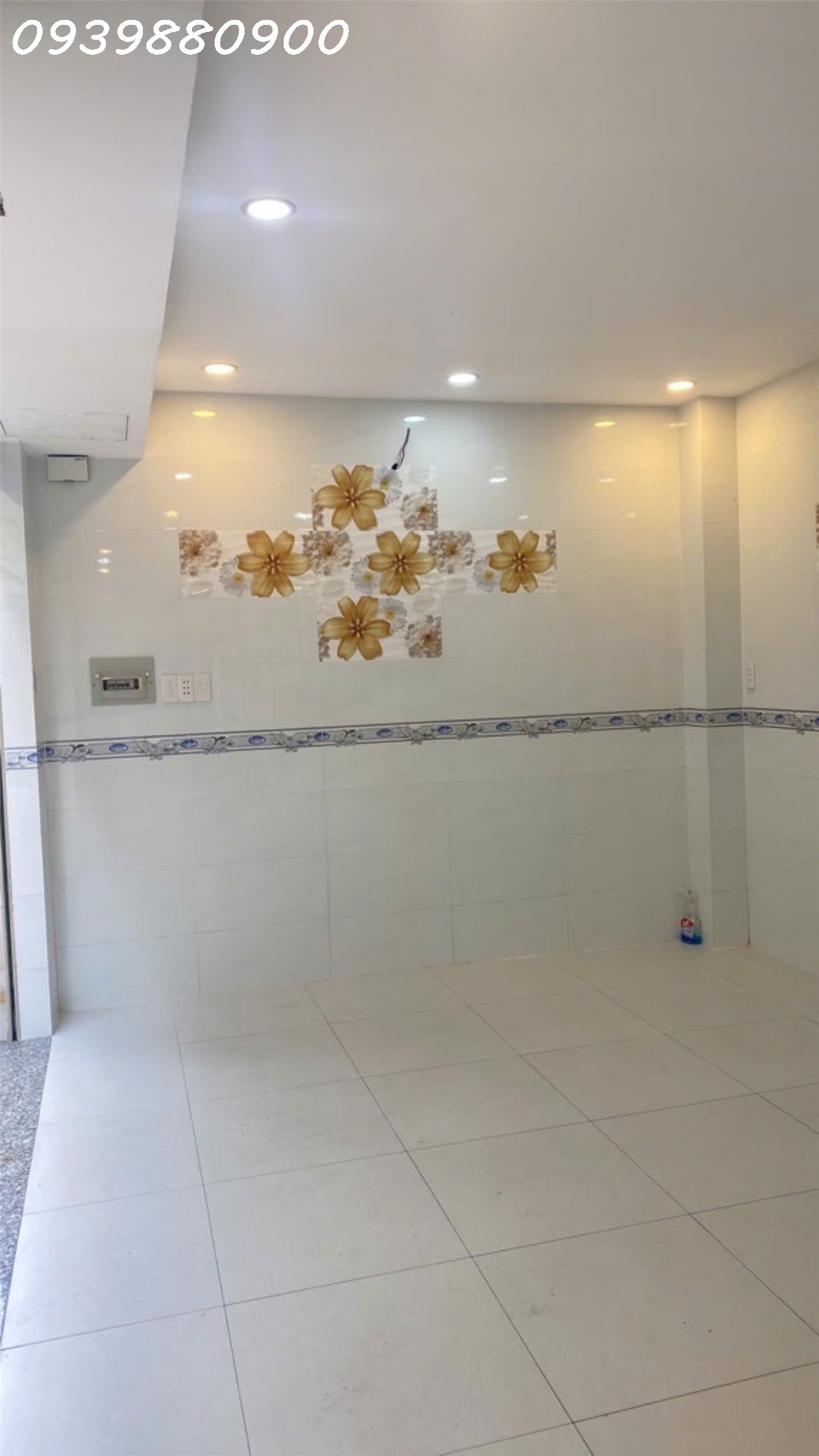Phú Nhuận, sát mặt tiền Huỳnh Văn Bánh - 6,85Tỷ TL. 2