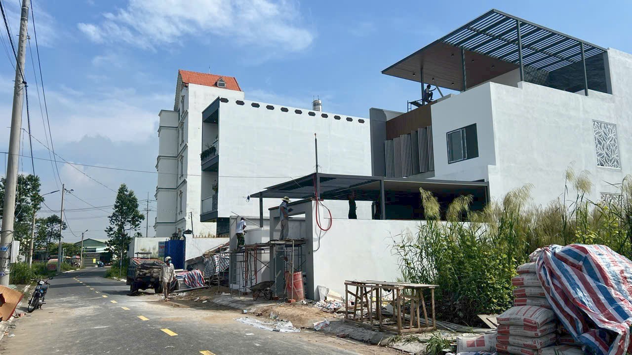 Trục chính kdc Nam Phong Ecotown 115m2 giá ngộp cần bán gấp 1 tỏi 450tr 2