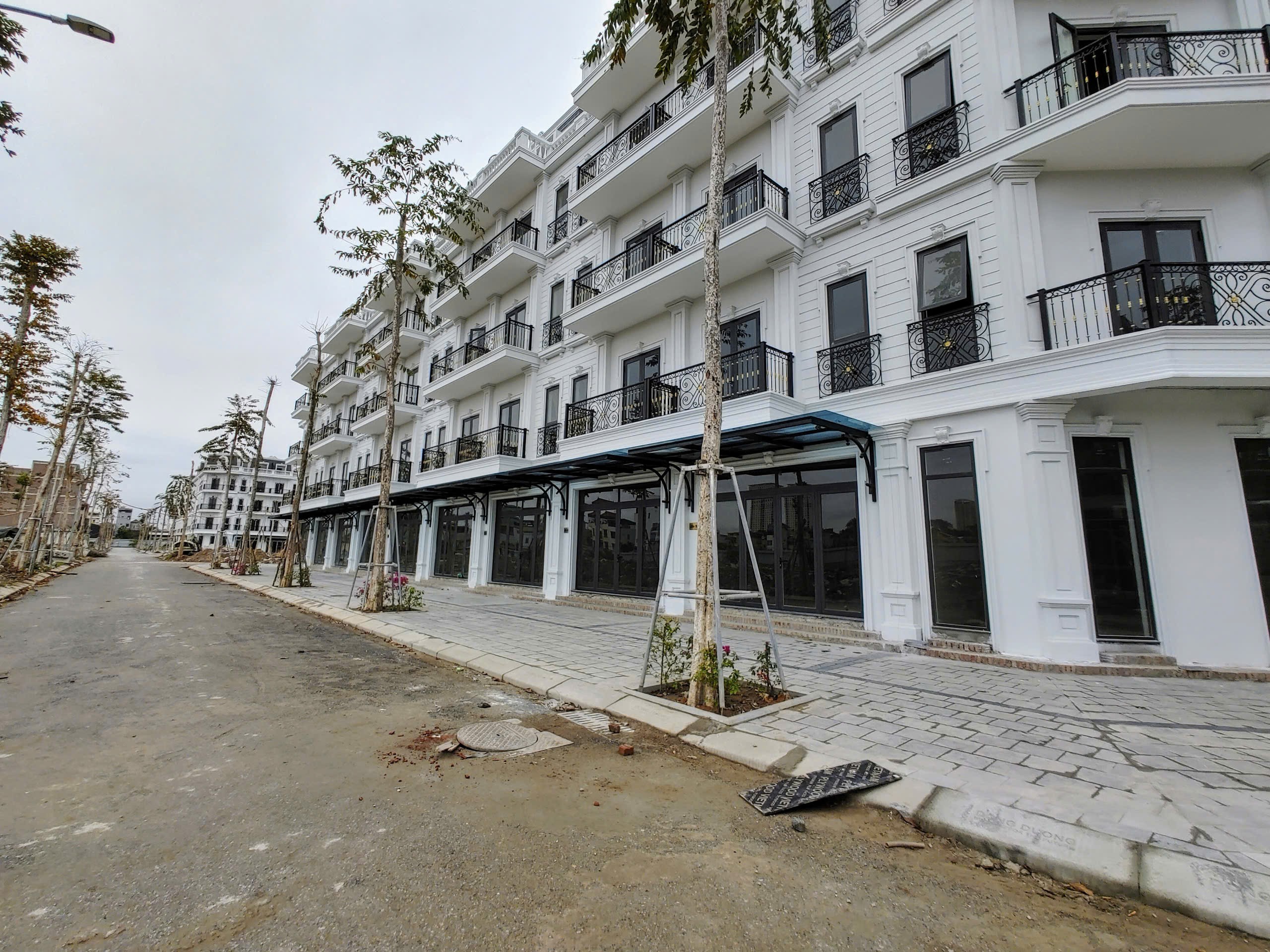 LIỀN KỀ 80M2, HƯỚNG ĐN, LK5 KĐT ĐÔNG DƯƠNG RESIDENCE – ĐỨC THƯỢNG  (0915458886)