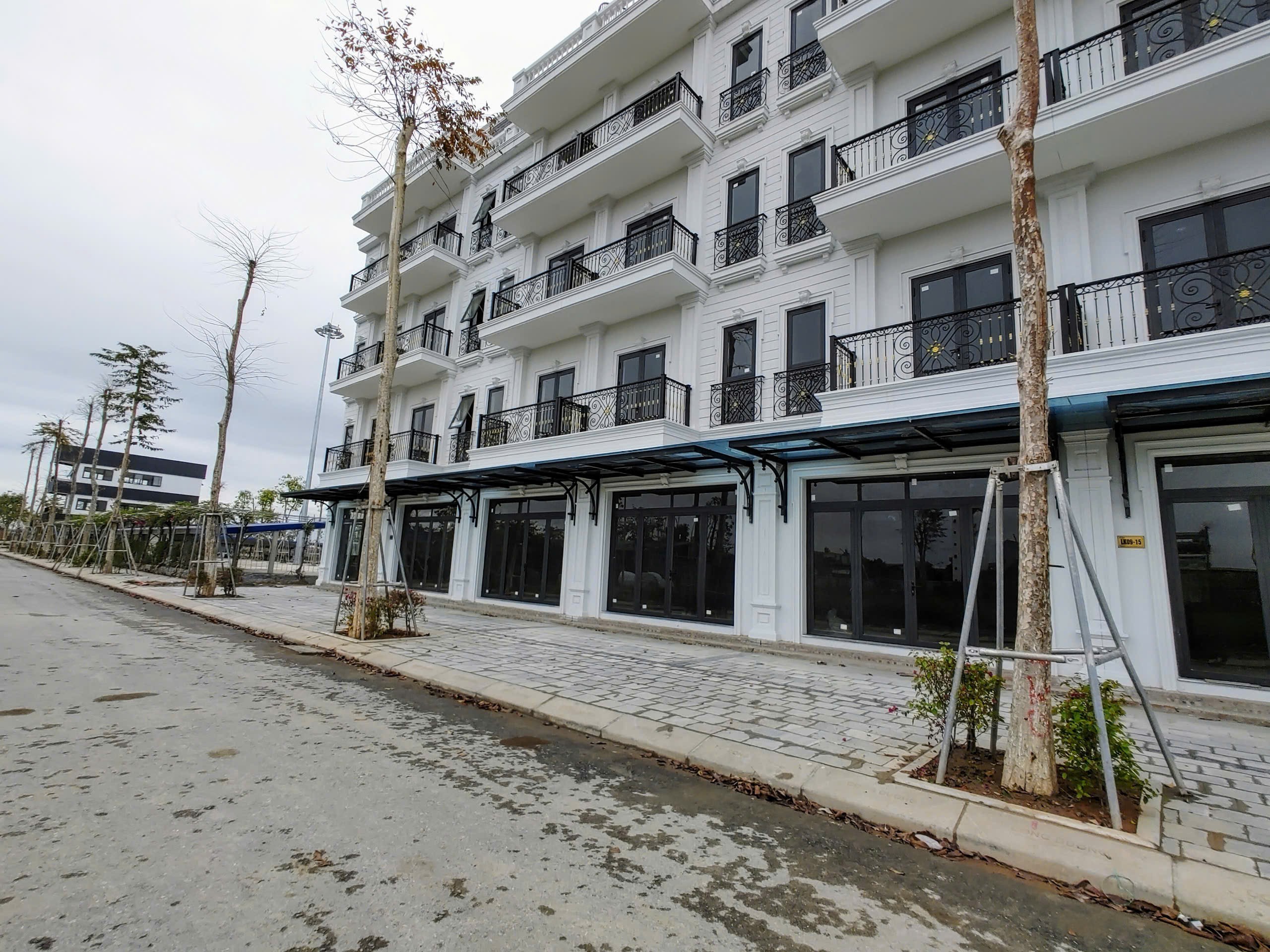 CẦN BÁN LK6, 80M2, ĐƯỜNG 24M TẠI KĐT ĐÔNG DƯƠNG RESIDENCE – ĐỨC THƯỢNG (0915458886) 4