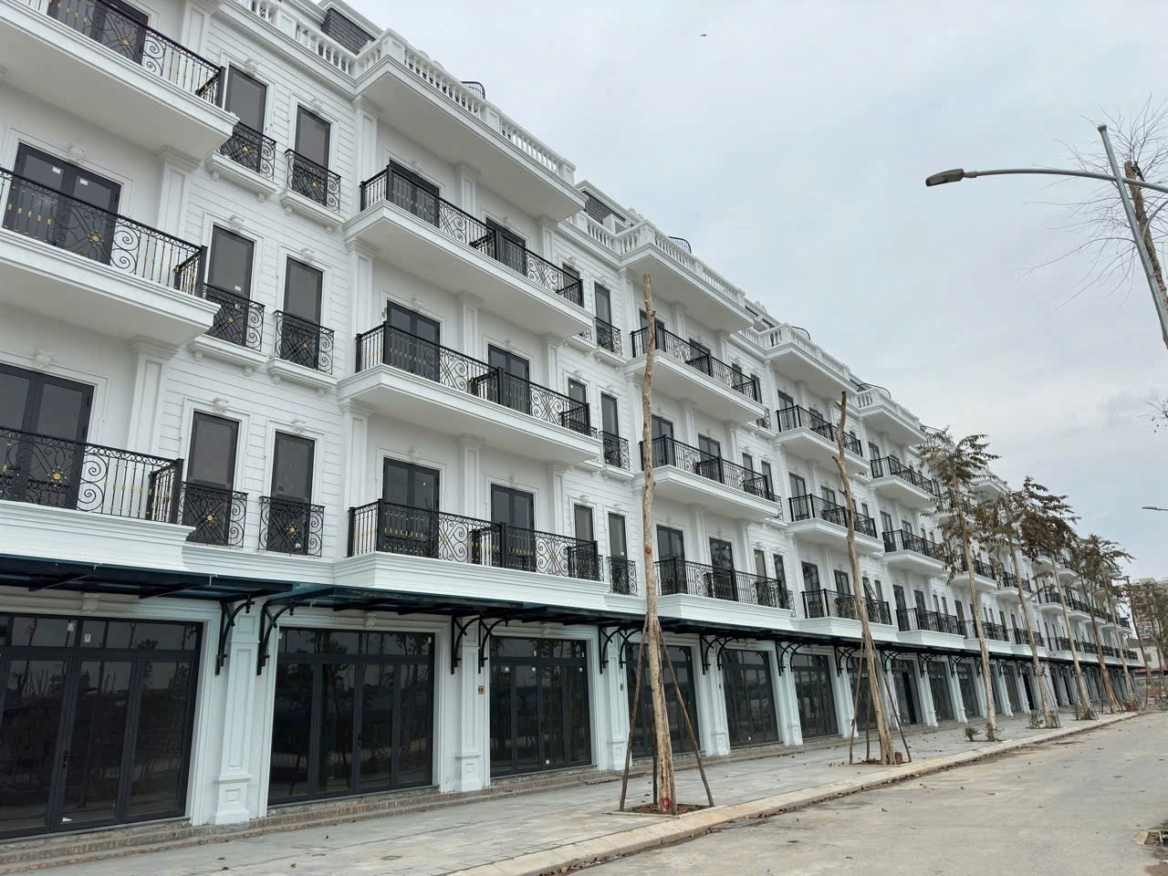 80M2 LIỀN KỀ 5, VIEW CẢNG CẠN ICD, HƯỚNG TÂY BẮC KĐT ĐÔNG DƯƠNG RESIDENCE (0915458886) 4