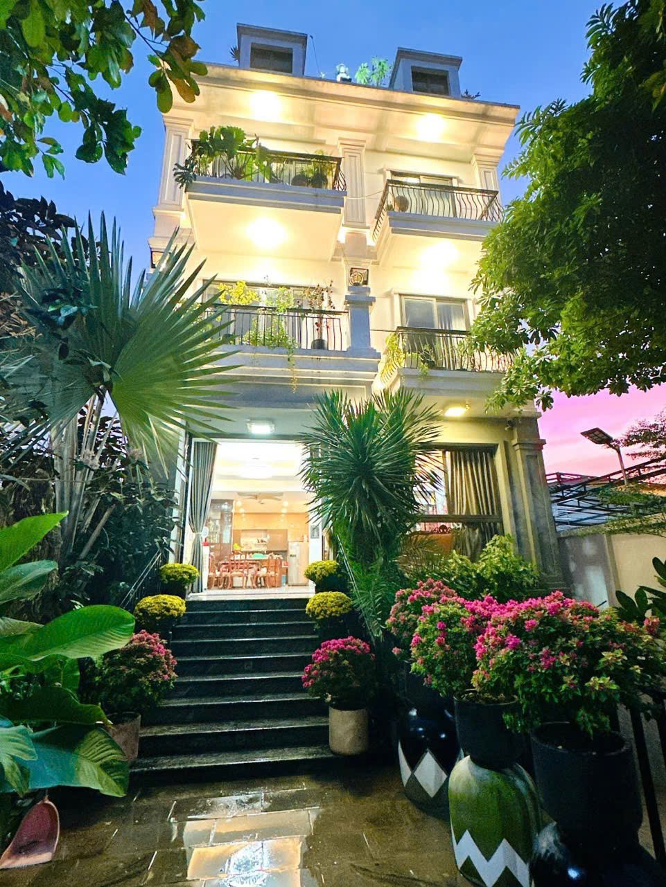 BIỆT THỰ (10x40) VIEW SÔNG - MT THẠNH XUÂN 52, Q12 GIÁ BÁN CHỈ HƠN 18 TỶ