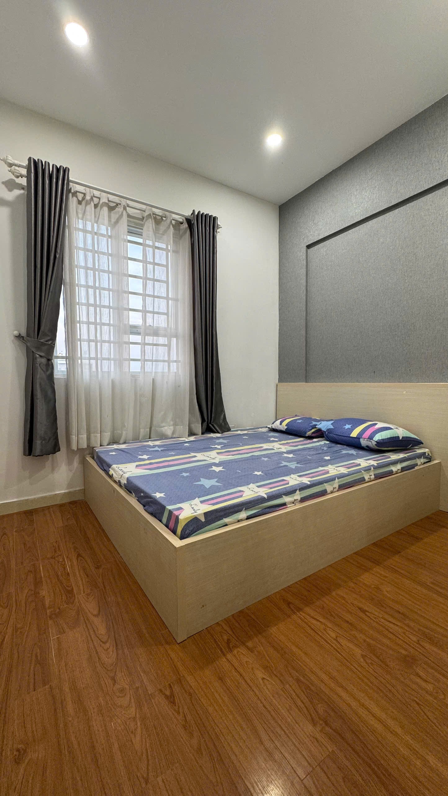 Cho thuê căn hộ 2 phòng ngủ tại chung cư Sơn An 4