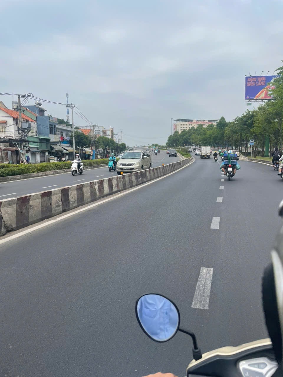 BÁN NHÀ MẶT TIỀN TÔ KÝ – DT 6.3x60m – 2 LẦU KIÊN CỐ – GIÁ CHỈ 16 TỶ TL