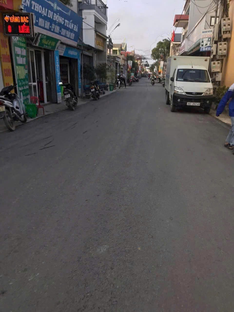 Nhà (5x18) Mặt Tiền Nhựa Liên Khu 2-5, Hiệp Thành, Q.12 – Gần Chợ Thiếc, KD Đỉnh