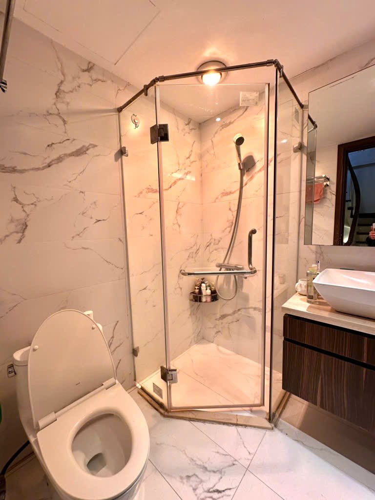 HIẾM HAI BÀ TRƯNG, NHÀ ĐẸP, DÂN XÂY, GARA, NGÕ THÔNG, KINH DOANH, SỔ HOA HẬU NHỈNH 9 TỶ 3