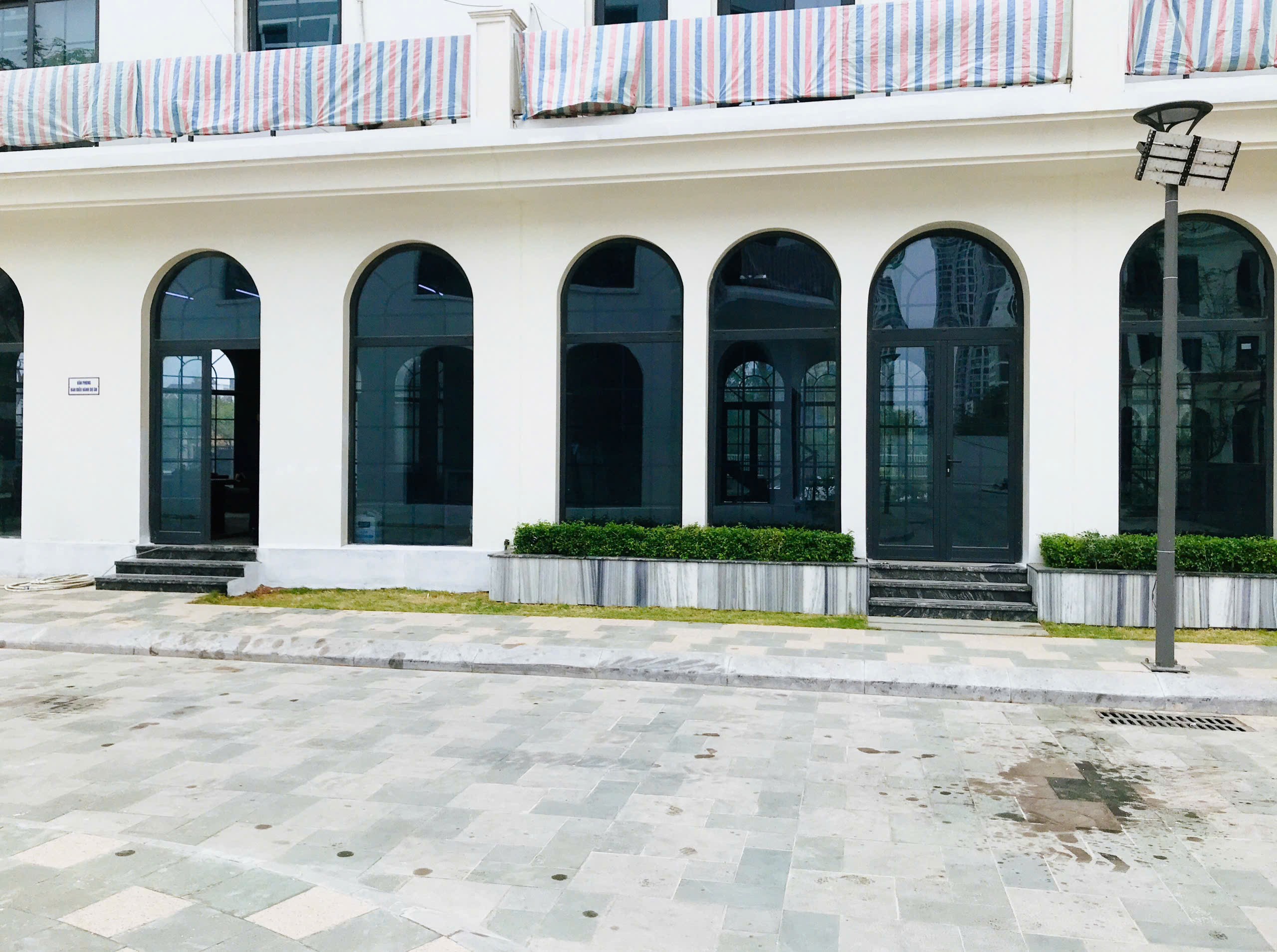 BÁN SHOPHOUSE SUNSHINE GOLDEN RIVER ĐƯỜNG 21M, LÔ GÓC ĐẸP NHẤT NỐT LOTTE MALL -  59 TỶ 4