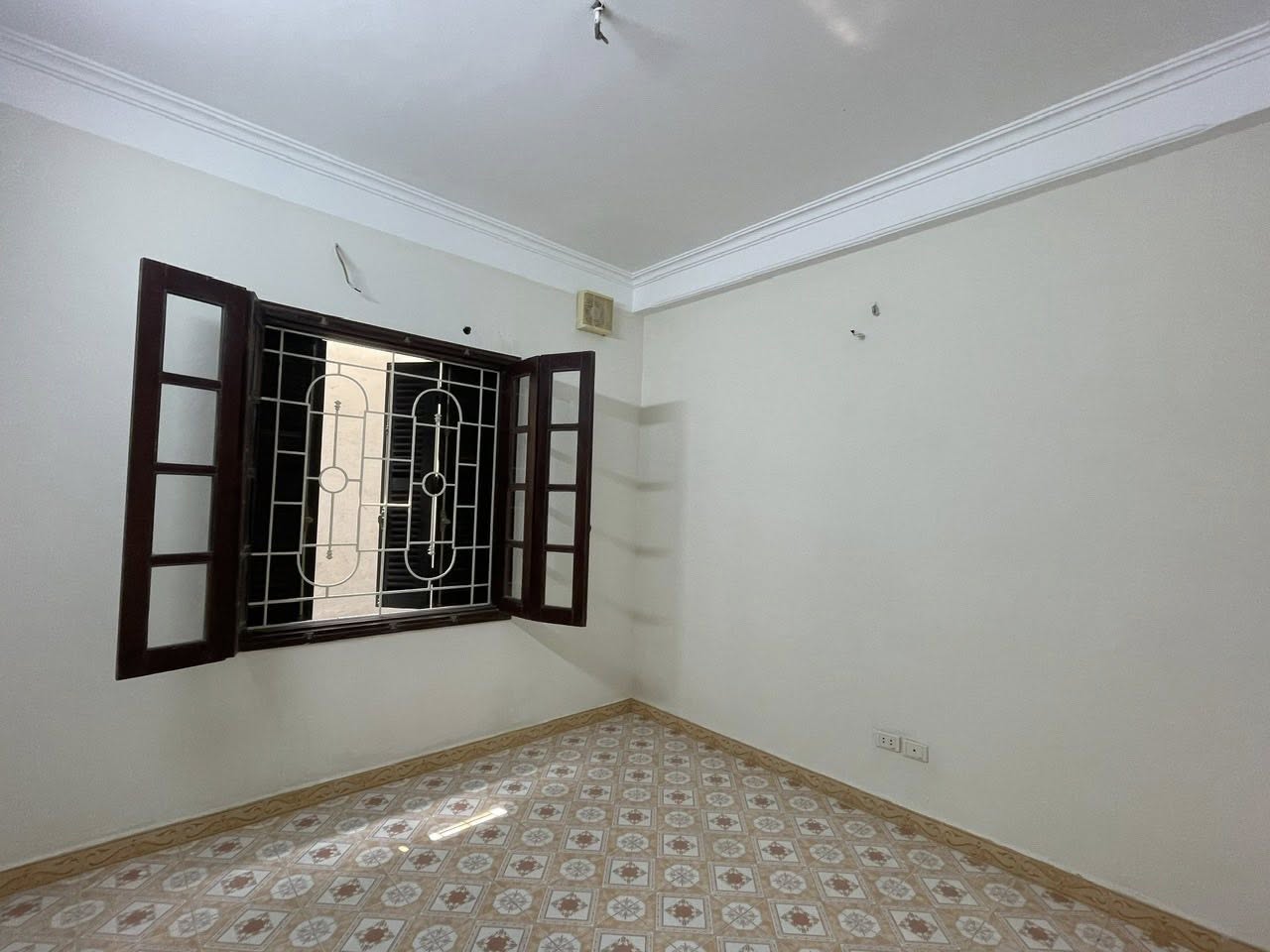 BÁN NHÀ KHUẤT DUY TIẾN THANH XUÂN, GẦN PHỐ PHÂN LÔ OTO ĐỖ CỬA DT54M2 MT4.2 CHỈ 16 TỶ 5