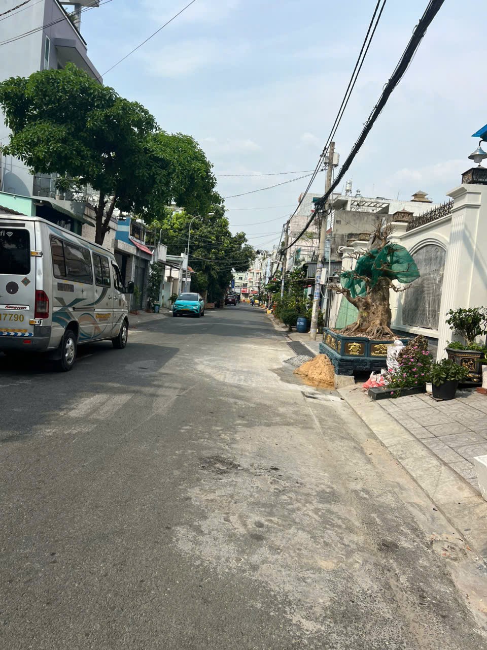 BÁN GẤP NHÀ (6.8x21.5) MẶT TIỀN NGUYỄN THỊ THƠI – Q.12 – TRỆT 2 LẦU BTCT 2