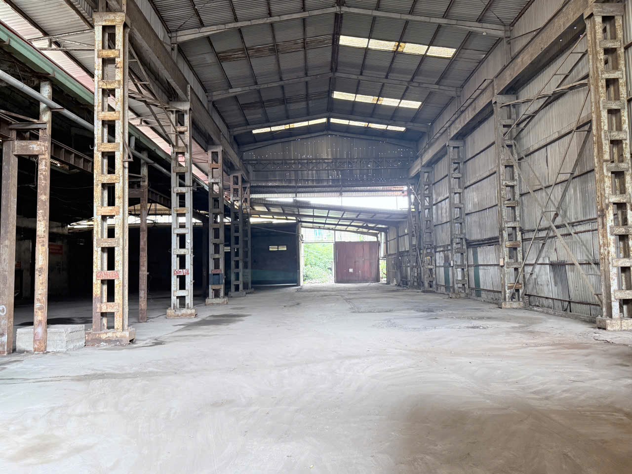 Cho thuê Kho - Nhà xưởng đường Đức Giang, Phường Đức Giang, Diện tích 3000m², Giá Thương lượng 6