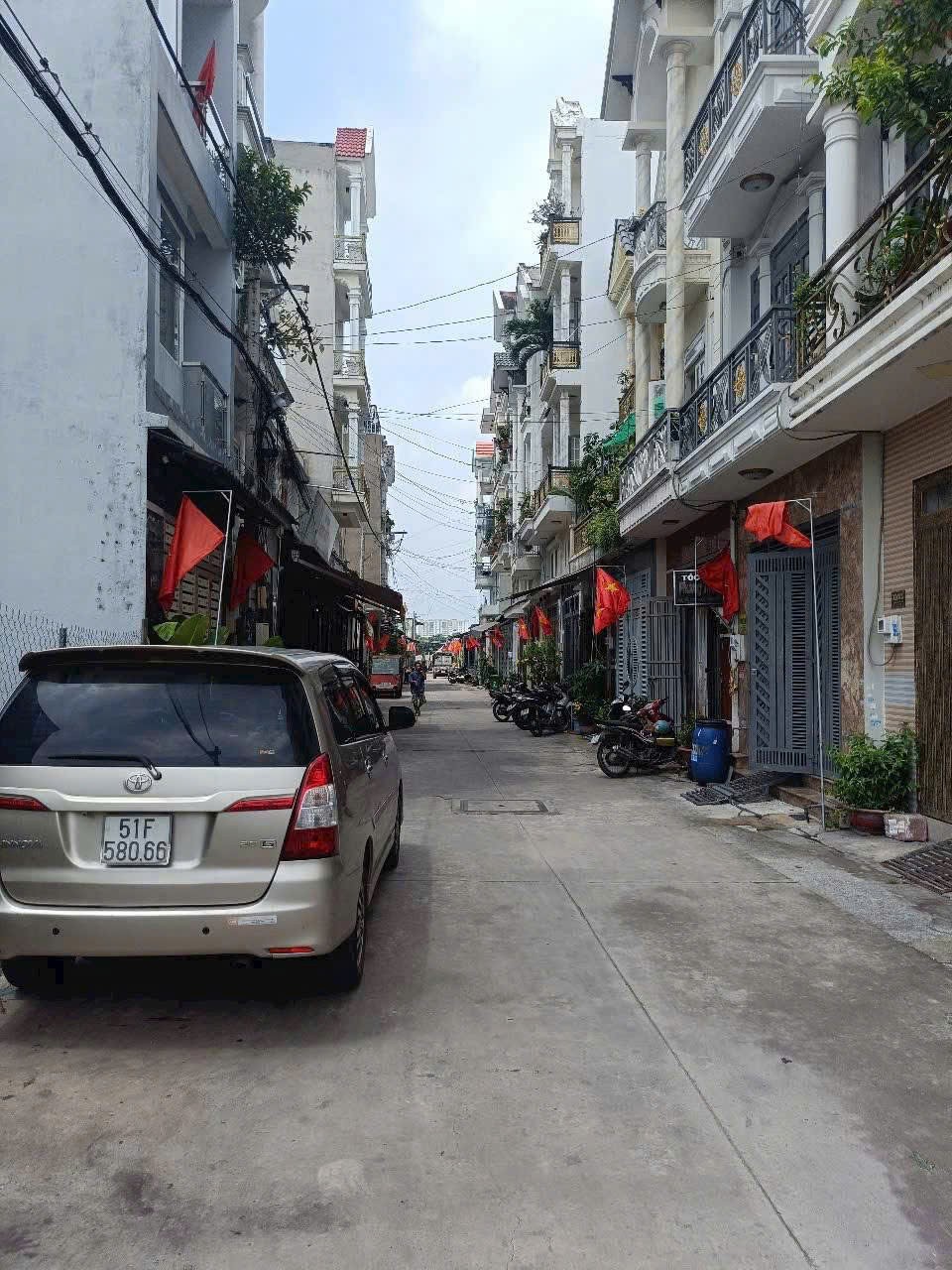 NHÀ 3 TẦNG (4x15) MẶT HẺM 8M – ĐƯỜNG BÙI VĂN NGỮ, Q.12 – GIÁ CHỈ 5.15 TỶ TL 3