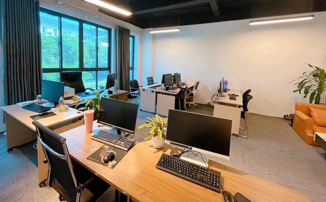 DOANH THU GẦN 2 TỶ/NĂM TÒA VĂN PHÒNG TẠI PHỐ HOÀNG VĂN THÁI, DT 175M, 9TẦNG, GIÁ 63 TỶ. 2