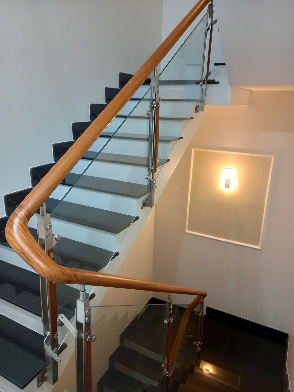 Cho thuê Nhà mặt tiền Phường Phước Long B, Quận 9, Diện tích 85m², Giá 19 Triệu/tháng 6